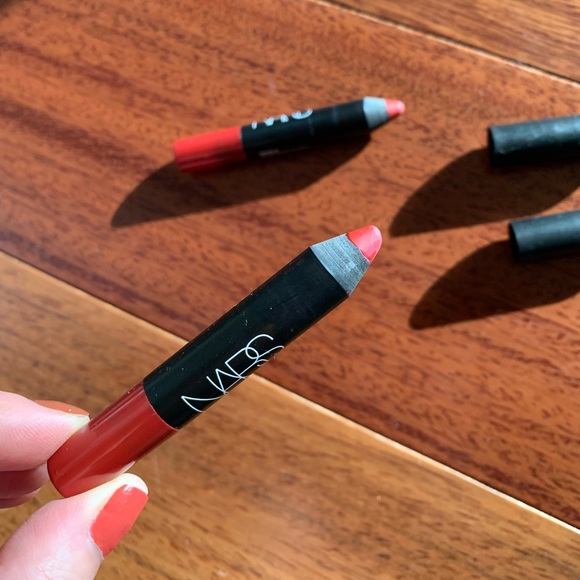 2x Mini NARS Velvet Matte Lip Pencil, total: 0.12oz/3.6g - Picture 8 of 16